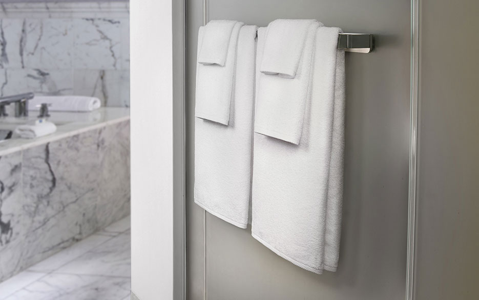 Other Stylish Essentials: Signature Towel Set